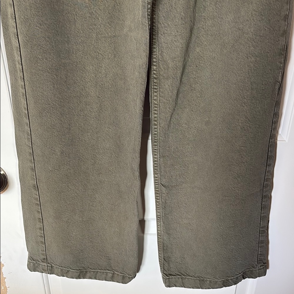 Lucky Brand Wide Leg Liquid Denim Luxe Utility Pant. Olive. Size 00/24 - Picture 6 of 14